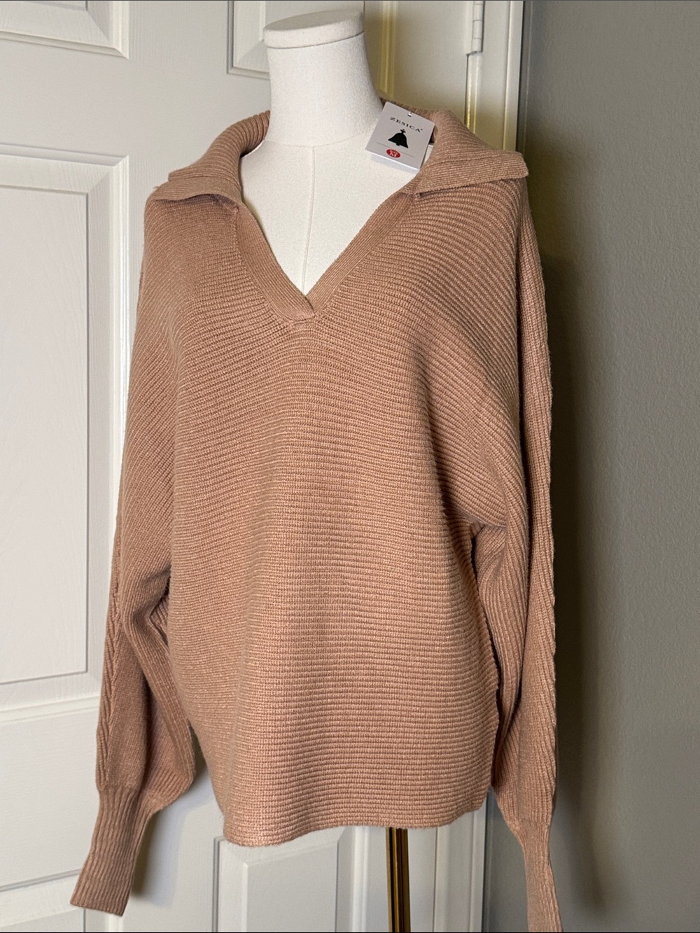 Ribbed V-Neck Pullover Sweater - Blush Tan